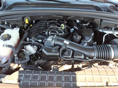 Used 2023 Jeep Grand Cherokee Limited AWD/4WD image 26