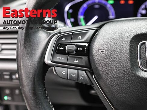 Used 2020 Honda Accord Touring image 15