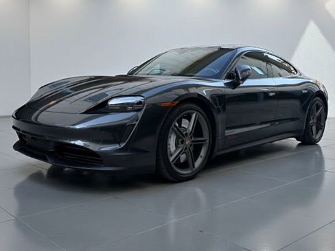 Used 2022 Porsche Taycan image 1