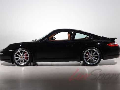 Used 2006 Porsche 911 Carrera S RWD image 8