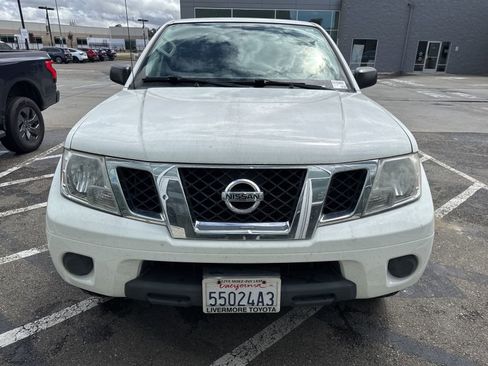 Used 2019 Nissan Frontier SV AWD/4WD image 8
