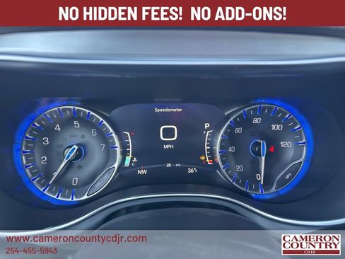 New 2026 Chrysler Pacifica Limited w/ S Appearance Package FWD image 17