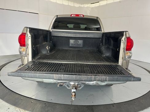 Used 2008 Toyota Tundra 4x4 CrewMax w/ Tow Pkg image 13
