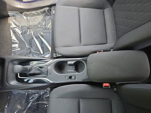 Used 2024 Toyota Corolla LE image 21