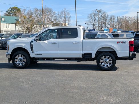 New 2026 Ford F250 Lariat w/ Chrome Package image 14