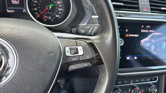 Used 2020 Volkswagen Tiguan SE w/ Panoramic Sunroof Package FWD image 24