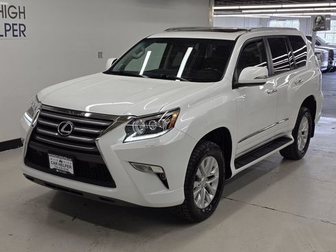 Used 2018 Lexus GX 460 Premium w/ Premium Package AWD/4WD image 13
