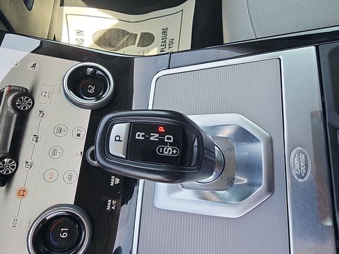 Used 2020 Land Rover Range Rover Evoque S AWD/4WD image 19
