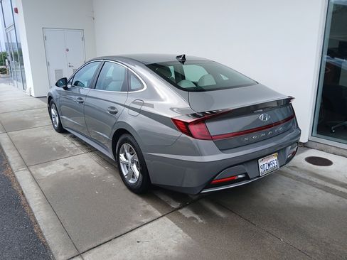 Used 2023 Hyundai Sonata SE w/ Cargo Package image 6