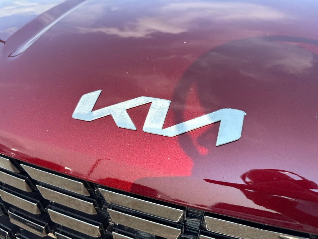Used 2022 Kia Carnival SX FWD image 59