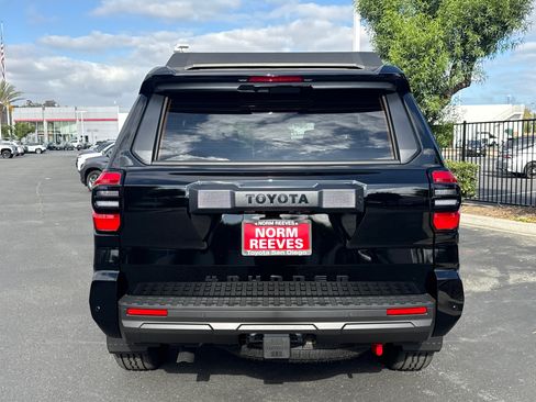 New 2026 Toyota 4Runner TRD Off-Road Premium AWD/4WD image 9