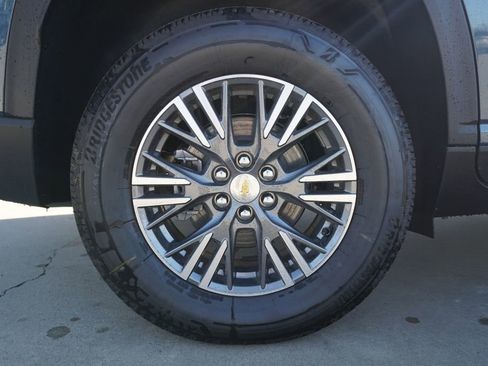 New 2026 Chevrolet Traverse LT image 6