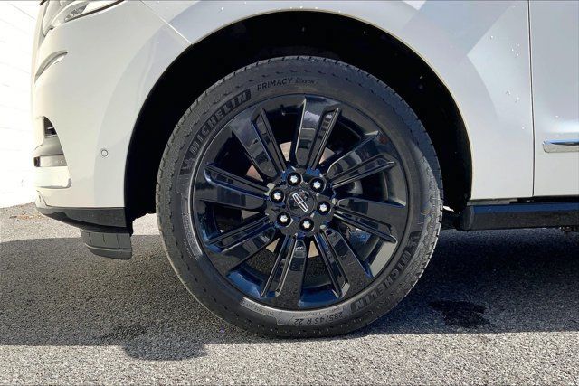 Used 2023 Lincoln Navigator L Black Label AWD/4WD image 8