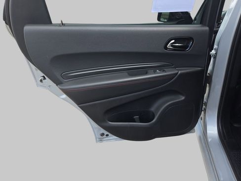 Used 2024 Dodge Durango GT image 19