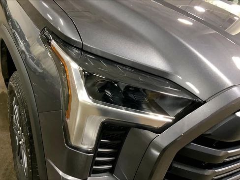 Used 2025 Toyota Tundra SR5 w/ SR5 Convenience Package image 28