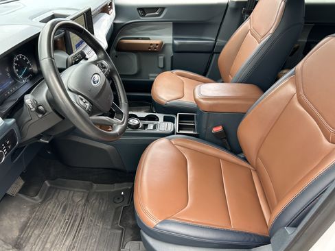 Used 2024 Ford Maverick Lariat FWD image 17
