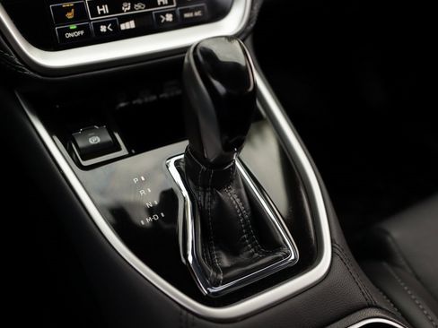 Used 2024 Subaru Outback Limited image 19