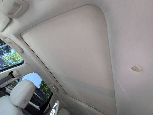 Used 2021 Cadillac XT5 Premium Luxury AWD/4WD image 19