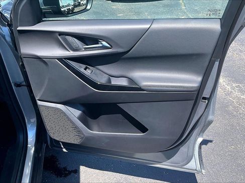 Used 2026 Chevrolet Equinox LT FWD image 27