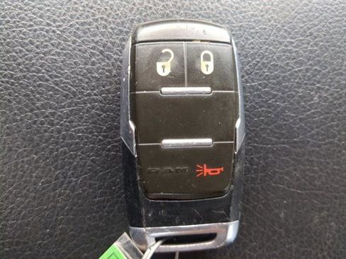 Used 2020 RAM 2500 Big Horn image 24