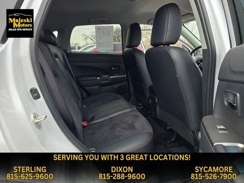 Used 2024 Mitsubishi Outlander Sport AWD image 30