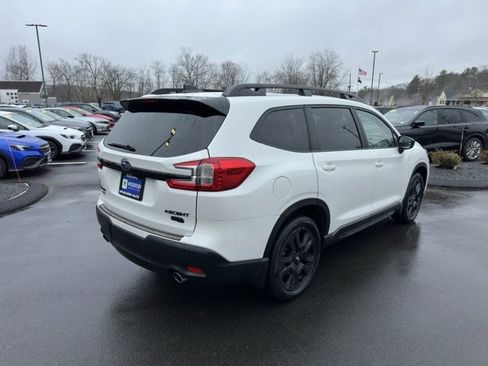Used 2025 Subaru Ascent Bronze Edition image 6