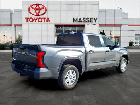Used 2025 Toyota Tundra SR5 w/ SR5 Convenience Package AWD/4WD image 3