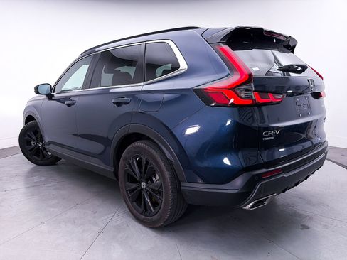 Used 2024 Honda CR-V Sport Touring image 3
