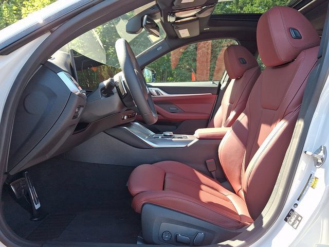 New 2026 BMW 430i xDrive w/ M Sport Package AWD/4WD image 12