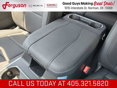 New 2026 GMC Sierra 2500 SLT w/ Max Trailering Package AWD/4WD image 33