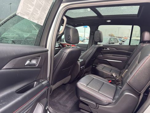 Used 2025 Chevrolet Traverse Z71 w/ Enhanced Driving Package image 26