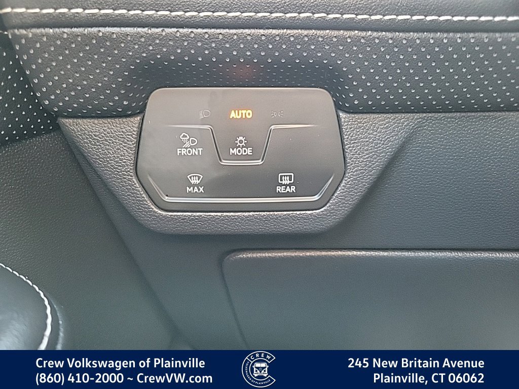 Certified 2024 Volkswagen Atlas SE AWD/4WD image 11