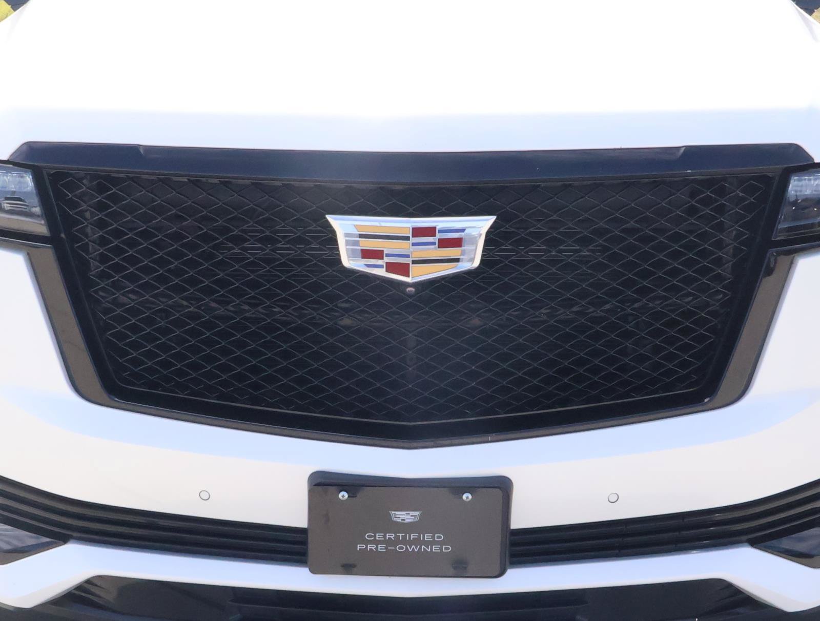 Certified 2024 Cadillac Escalade ESV Sport w/ Touring Package AWD/4WD image 8