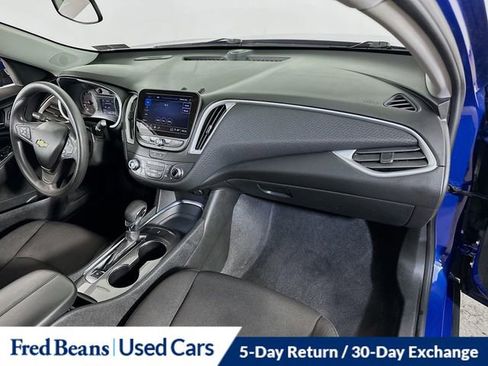 Used 2023 Chevrolet Malibu LT FWD image 10