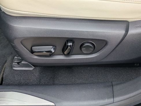 Used 2024 Lexus RX 350 FWD w/ Technology Package image 12