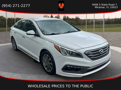 Used 2015 Hyundai Sonata Sport w/ Option Group 03 FWD image 2