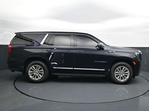 Used 2022 GMC Yukon SLT w/ SLT Premium Package RWD image 8