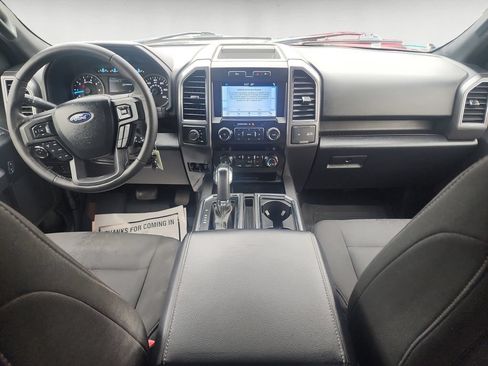 Used 2019 Ford F150 XLT w/ Equipment Group 302A Luxury AWD/4WD image 11