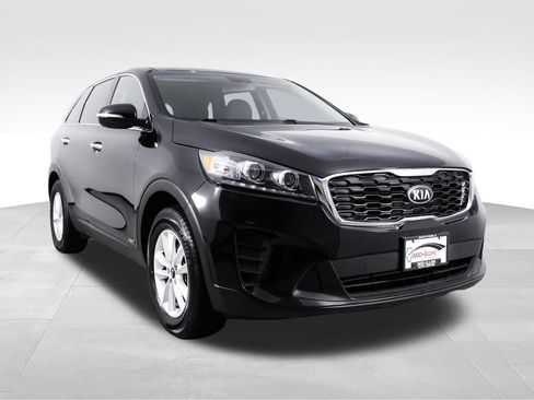 Used 2020 Kia Sorento LX AWD/4WD image 11