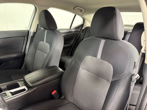 Used 2023 Nissan Sentra SV image 12