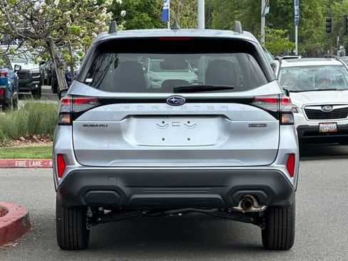 New 2026 Subaru Forester Premium image 5