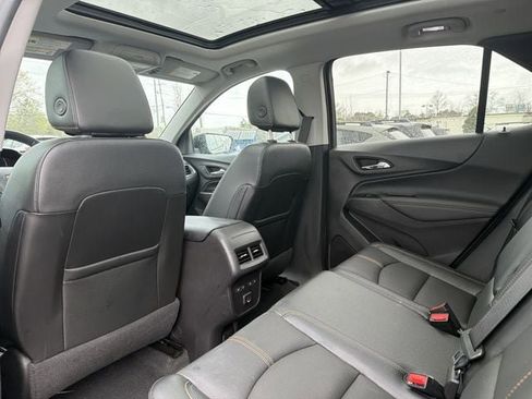 Used 2023 Chevrolet Equinox Premier FWD image 13