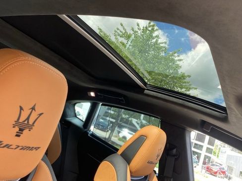 New 2024 Maserati Levante Trofeo image 42