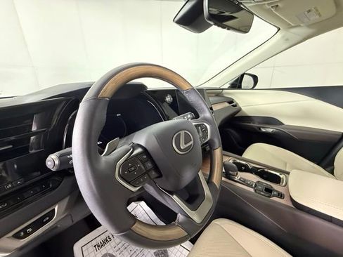 Certified 2023 Lexus RX 350 Premium w/ Accessory Package FWD image 7