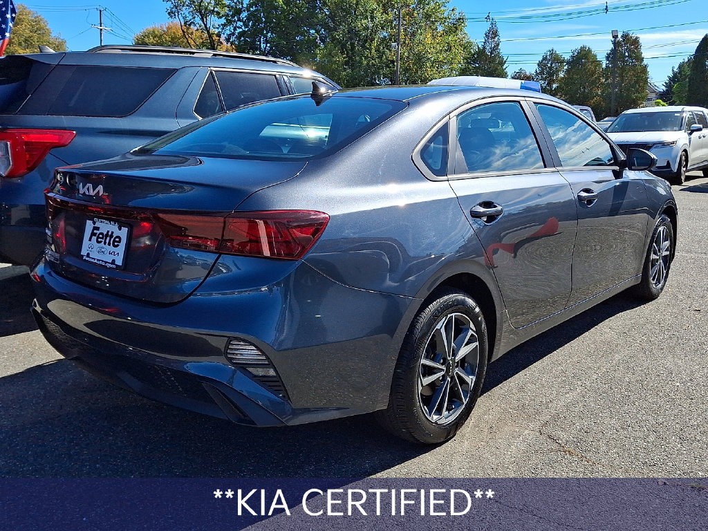 Certified 2024 Kia Forte LXS FWD image 3