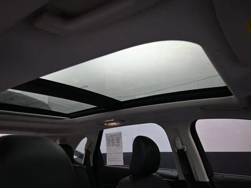 Used 2016 Ford Edge Titanium AWD/4WD image 11