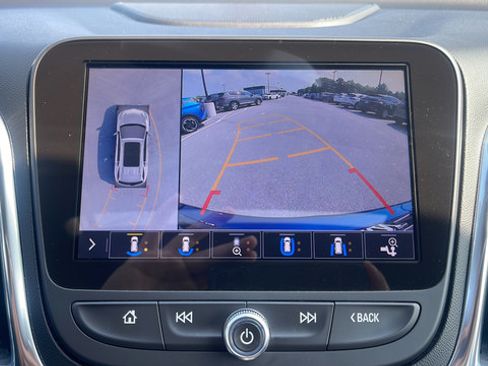 Used 2019 Chevrolet Equinox Premier AWD/4WD image 13