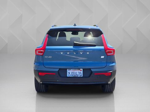 Used 2023 Volvo XC40 Recharge Ultimate AWD/4WD image 5