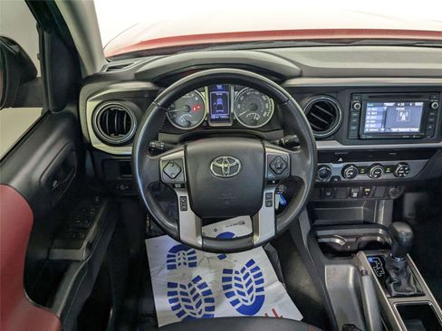 Used 2019 Toyota Tacoma SR5 image 37