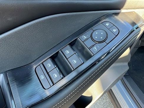 New 2026 Nissan Rogue SV image 20